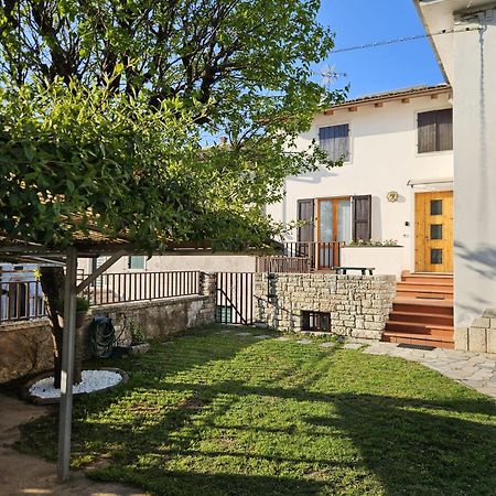 Casa Dell'Alpino Villa Caprino Veronese Buitenkant foto