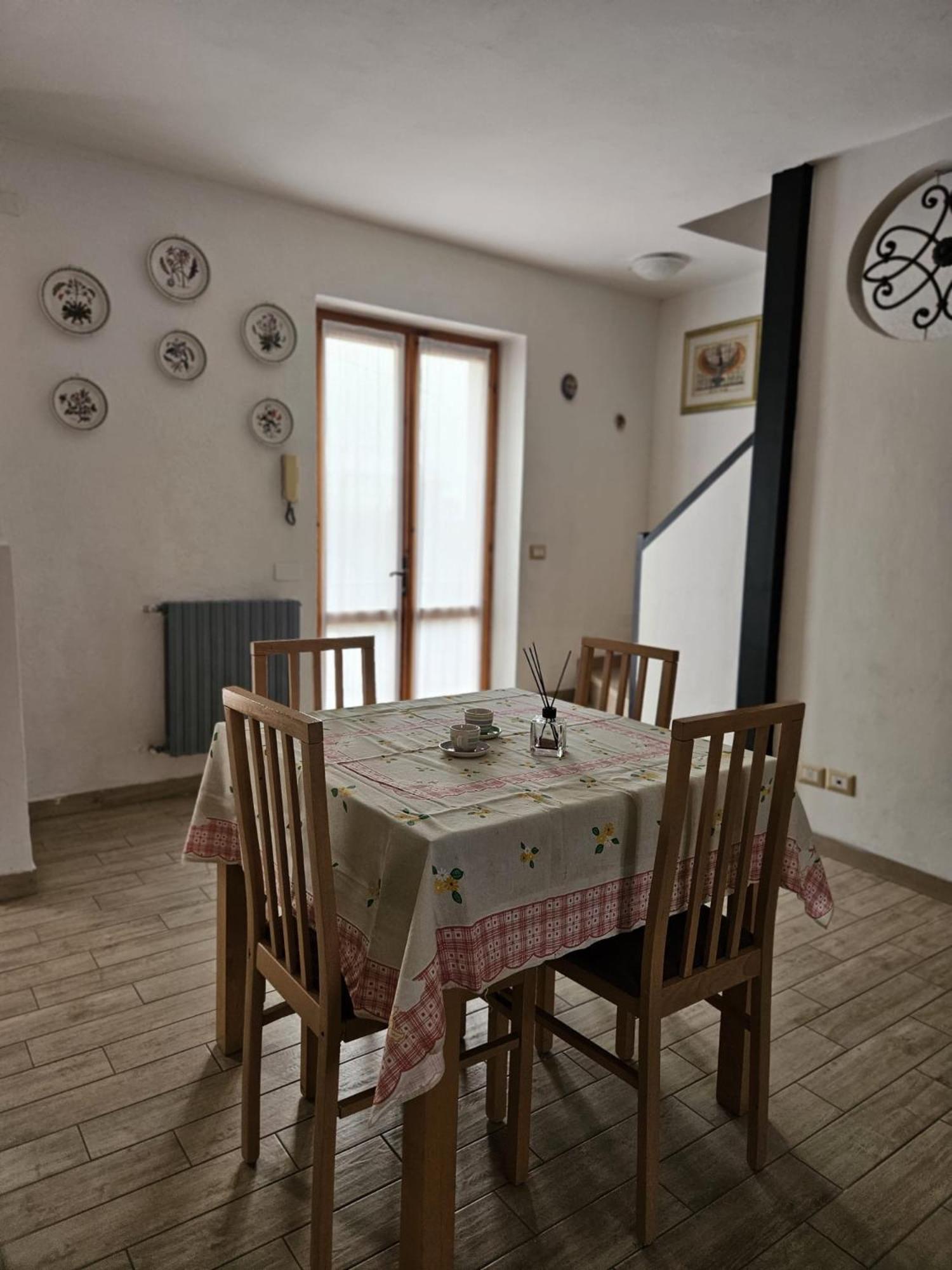 Casa Dell'Alpino Villa Caprino Veronese Buitenkant foto