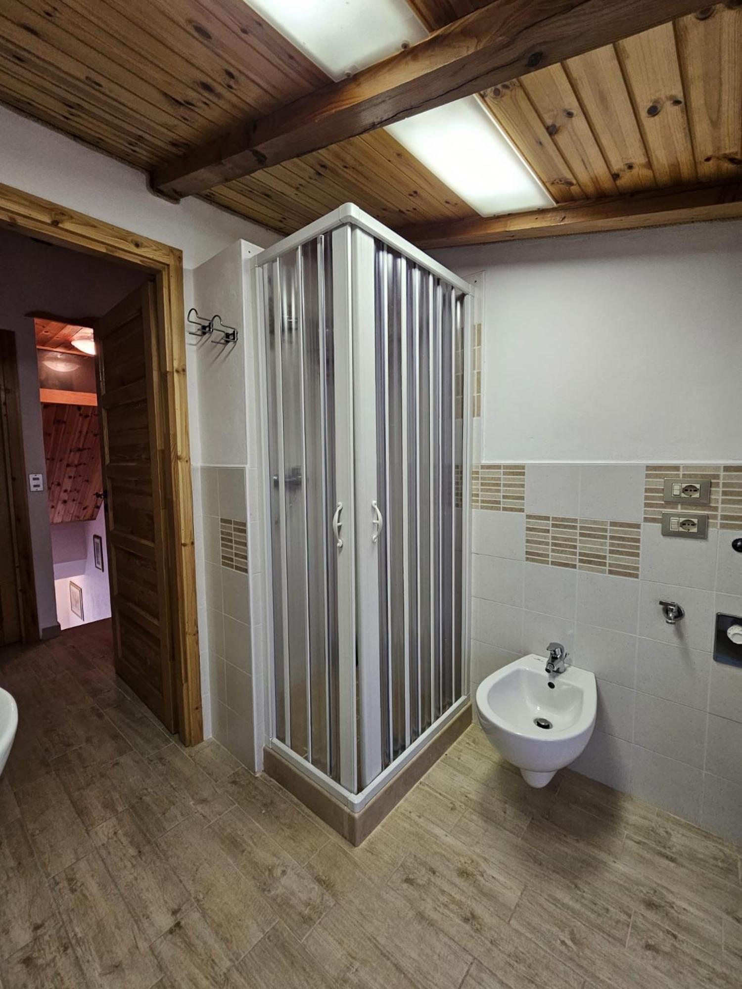 Casa Dell'Alpino Villa Caprino Veronese Buitenkant foto